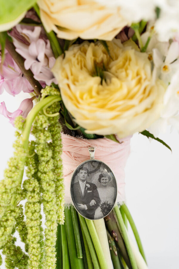 Bouquet Photo Charm Set - Image 5